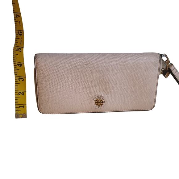 Tory Burch Leather Wristlet - Picture 5 of 11